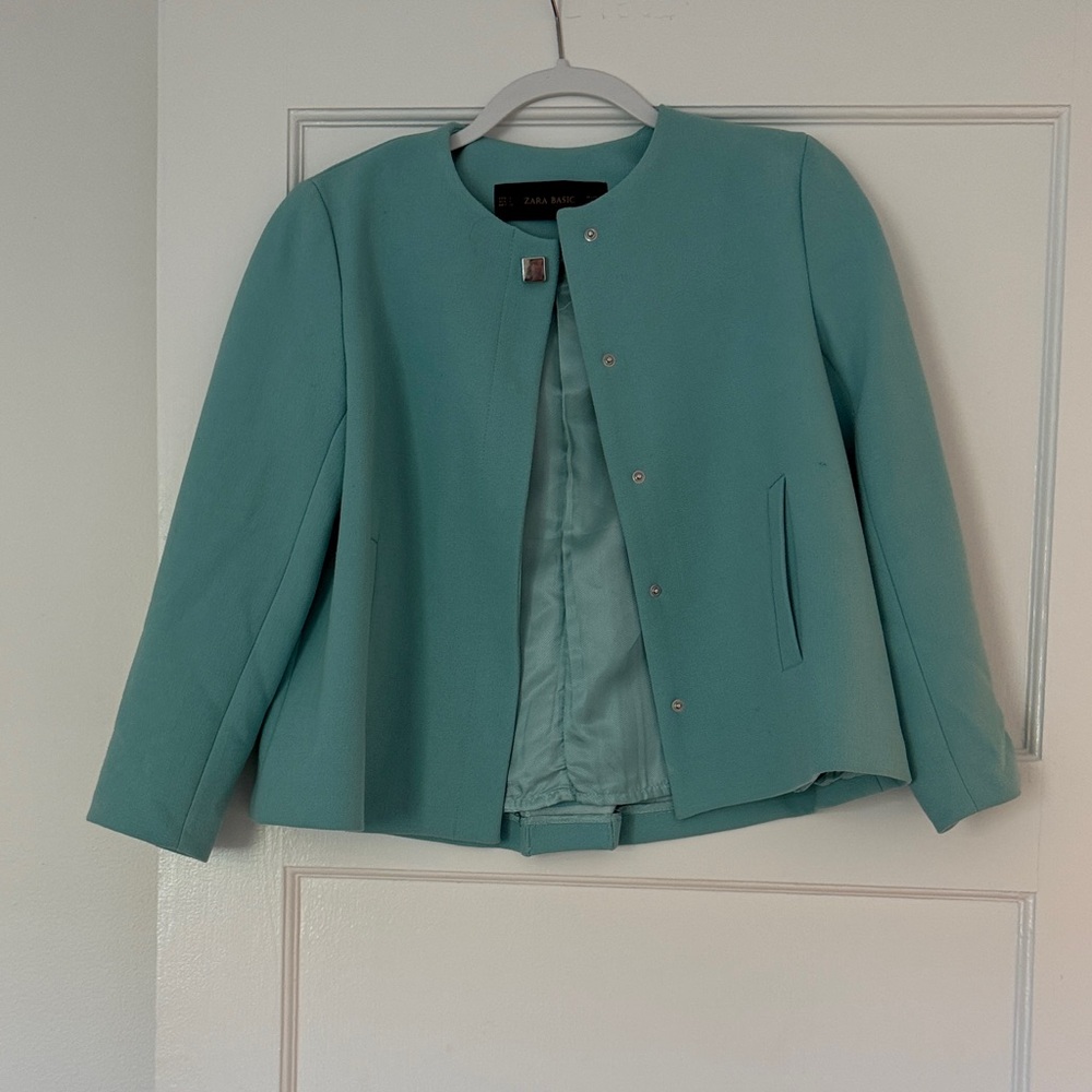 Zara Mint Green Collarless Snap-Front Jacket
